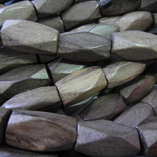 Greywood Diamond Cut 10x20mm Beads